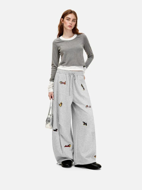 The Poppy™ Embroidered Pup Barrel Sweatpants